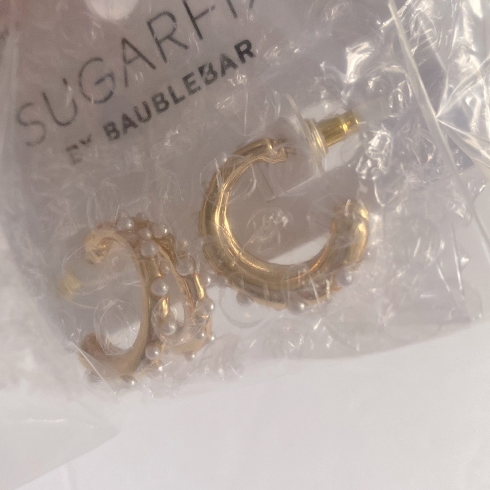 SUGARFIX by BaubleBar Pearl and Gold Double Hoop Earrings - Gold, NWT - Picture 5 of 7